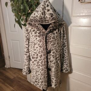 Vtg CASSINI Hooded Leopard Coat